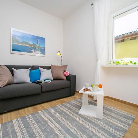 Nido Sui Tetti Di Riva Del Garda - Happy Rentals Buitenkant foto