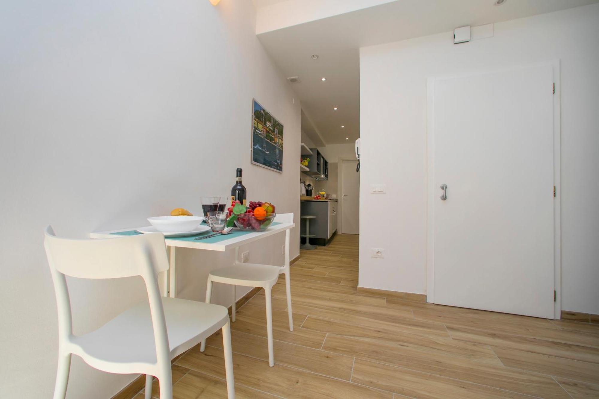 Nido Sui Tetti Di Riva Del Garda - Happy Rentals Buitenkant foto